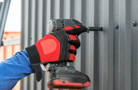 Travaux de zinguerie - Isdes